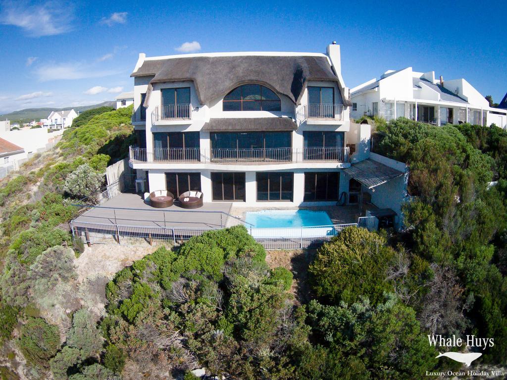 Whale Huys Luxury Oceanfront Eco Villa Gansbaai Exterior photo