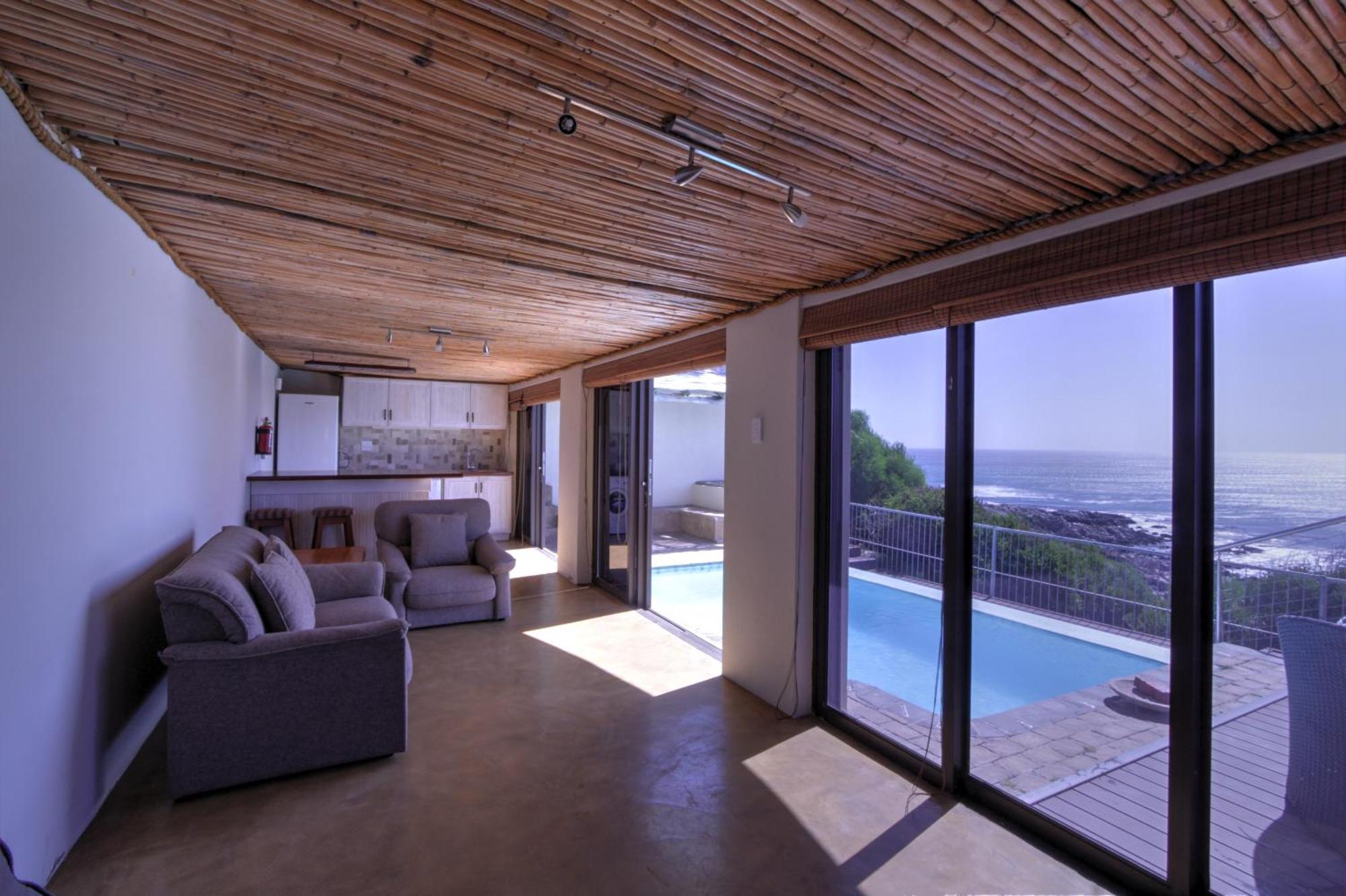 Whale Huys Luxury Oceanfront Eco Villa Gansbaai Exterior photo