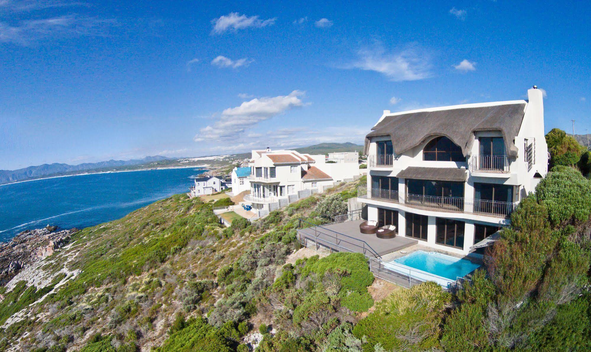 Whale Huys Luxury Oceanfront Eco Villa Gansbaai Exterior photo